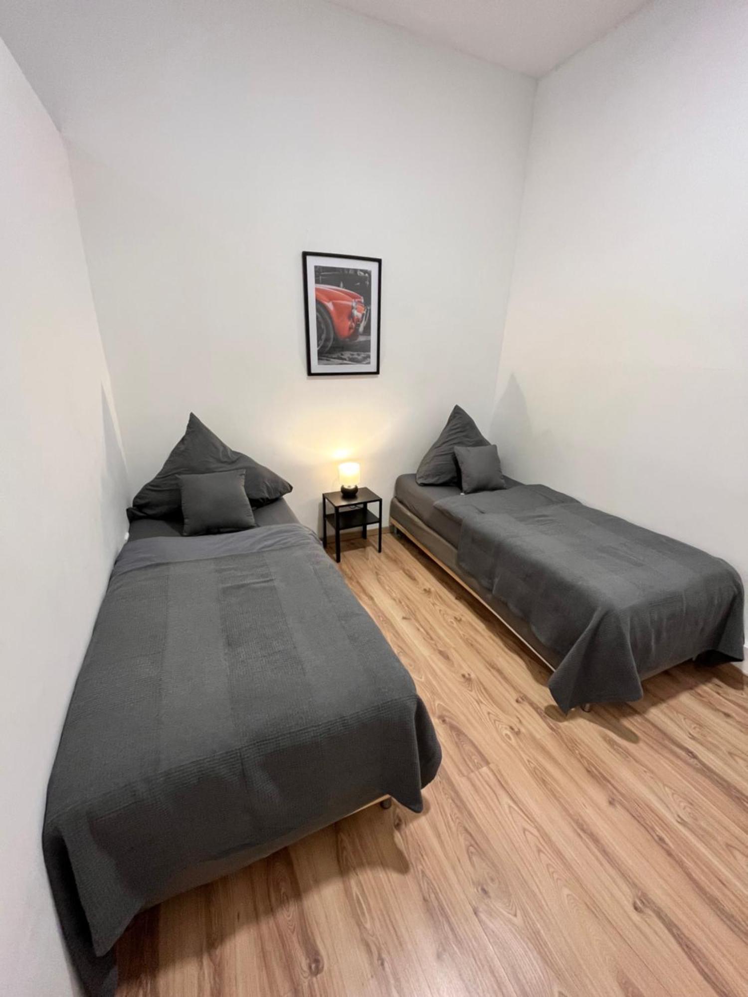 Apartment Central 10B 40Qm Wi-Fi Free Parking Calm Back House Dortmund Ngoại thất bức ảnh